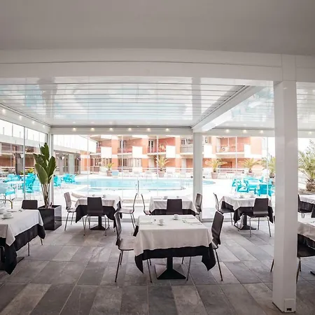 Hotel Waldorf Palace 4*